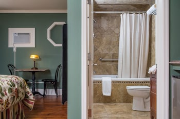 Room, Private Bathroom (Room 12)