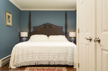 Room, Private Bathroom (Room 14)