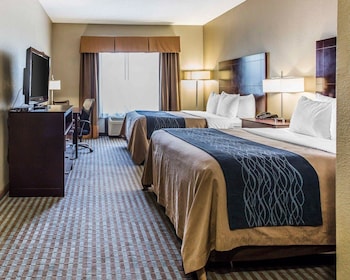 Standard Room, 2 Queen Beds, Non Smoking