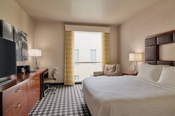 Room, 1 King Bed, City View
