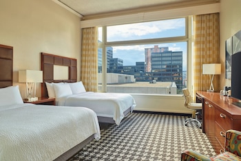 Room, 2 Queen Beds, City View