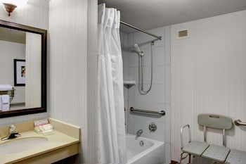 Room, 2 Double Beds, Accessible, Bathtub