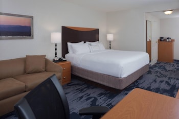 Room, 1 King Bed, Hearing Accessible (Roll-in Shower & Transfer Shower)
