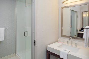 Room, 1 King Bed with Sofa bed, Balcony