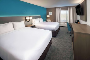 Standard Room, 2 Queen Beds, Non Smoking