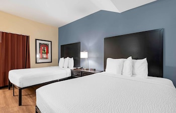 Deluxe Studio, Multiple Beds, Non Smoking