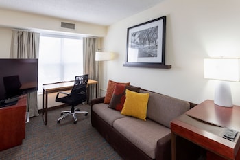 Suite, 1 Bedroom (Mobility Accessible, Roll-in Shower)