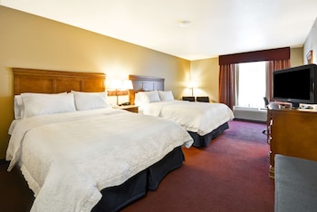 Two queen beds non smoking