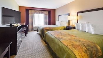 Standard Room, 2 Queen Beds, Non Smoking, Refrigerator & Microwave
