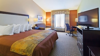 Standard Room, 1 King Bed with Sofa bed, Non Smoking, Refrigerator & Microwave (with Sofabed)