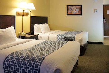 Standard Room, 2 Queen Beds, Non Smoking