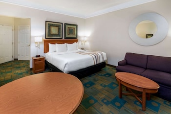 Deluxe Room, 1 King Bed, Non Smoking