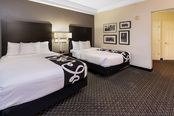 Room, 2 Double Beds, Non Smoking (Mobility/Hearing Impaired Accessible)