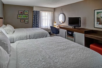 Room, 2 Queen Beds, Non Smoking