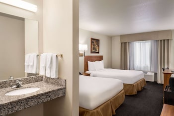 Room, 2 Queen Beds, Accessible, Non Smoking