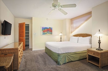 2-Bedroom 2-Bath Ocean View Suite