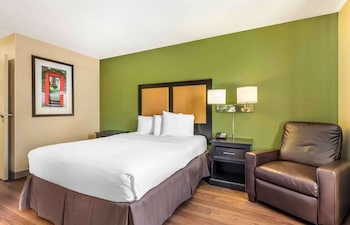 Studio, 1 Queen Bed, Accessible, Non Smoking