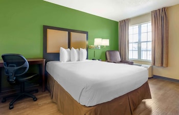 Studio, 1 Queen Bed, Non Smoking