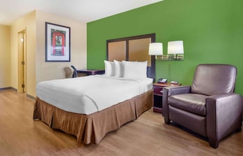 Studio, 1 Queen Bed, Non Smoking
