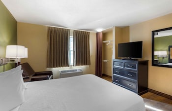 Studio, 1 Queen Bed, Non Smoking