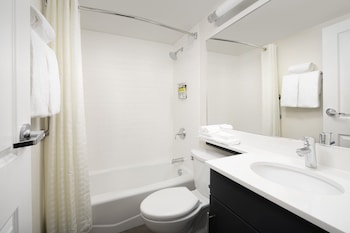Studio Suite, 2 Queen Beds, Accessible (Hearing)