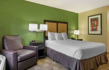Studio, 1 Queen Bed, Non Smoking