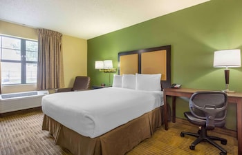Studio, 1 Queen Bed, Non Smoking
