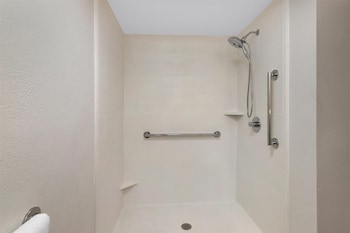 Standard Room, 1 King Bed, Accessible, Refrigerator & Microwave