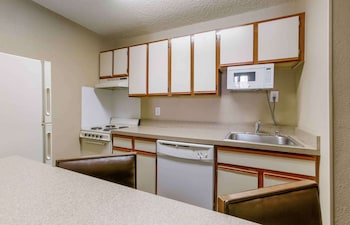 Deluxe Studio, Multiple Beds, Non Smoking