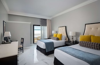 Plaza View Deluxe Double