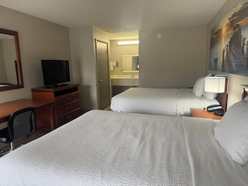 Standard Room, 2 Queen Beds