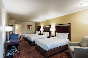 Room, Multiple Beds, Non Smoking