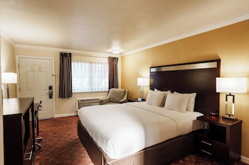 Standard Room, 1 Queen Bed, Non Smoking