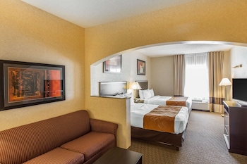 Suite, 2 Queen Beds, Non Smoking