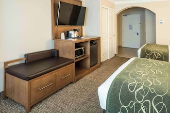 Suite, 2 Double Beds with Sofa bed, Non Smoking