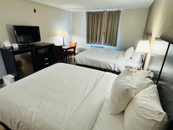 Standard Room, 2 Queen Beds, Non Smoking