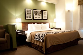 Suite, 1 King Bed with Sofa bed, Non Smoking, Hot Tub