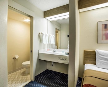 Double Room, 2 Double Beds, Non Smoking, Refrigerator & Microwave