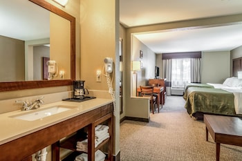Suite, Multiple Beds, Non Smoking