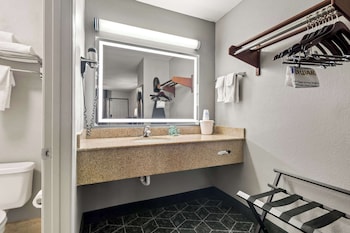 Standard Room, 2 Queen Beds, Non Smoking, Refrigerator & Microwave