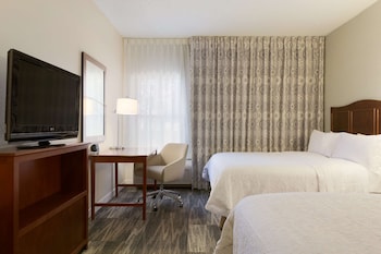 Room, 2 Queen Beds, Accessible, Non Smoking