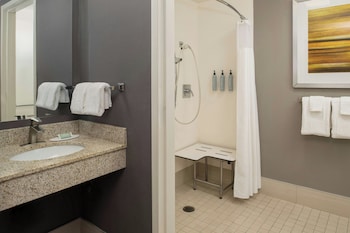 Room, 1 King Bed, Balcony (Mobility Accessible, Transfer Shower)
