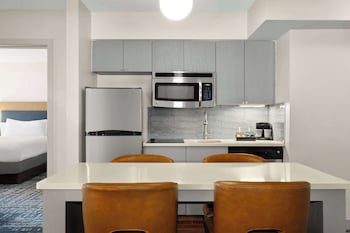 Suite, 2 Bedrooms, Non Smoking, 2 Bathrooms