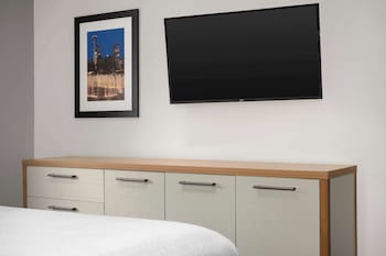 Deluxe Suite, 1 King Bed, Non Smoking