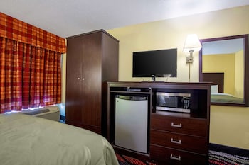 Standard Room, 2 Queen Beds, Non Smoking