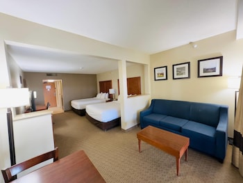 Standard Room, 2 Queen Beds, Non Smoking