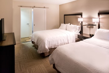 2 Queen size beds, Non Smoking