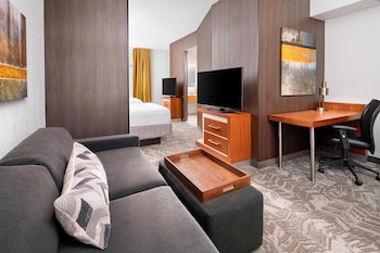 Suite, 2 Double Beds, Mountain View
