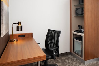 Suite, 2 Double Beds, Mountain View