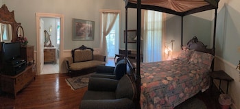 Single Room, 1 Double Bed